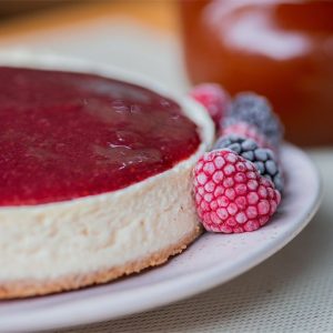 Cheesecake com Calda de Morango 800g