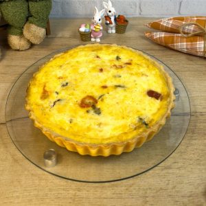 Quiche Queijo Minas Padrão e Confit de Tomate Cereja